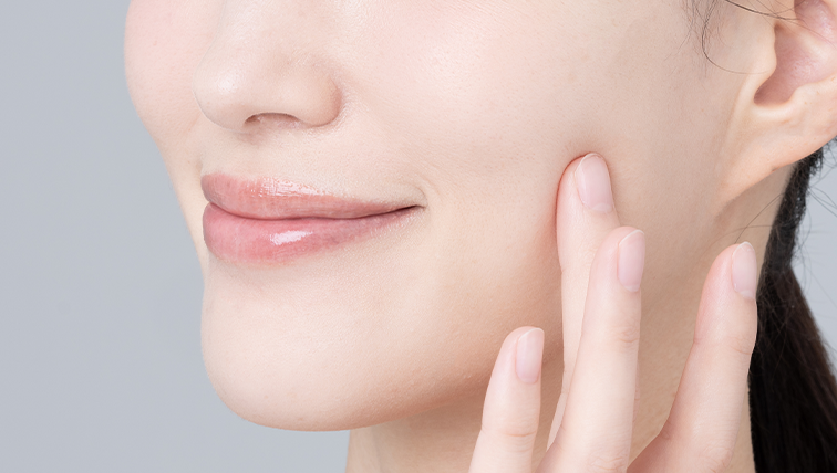 女性が乾燥が気にならない様子